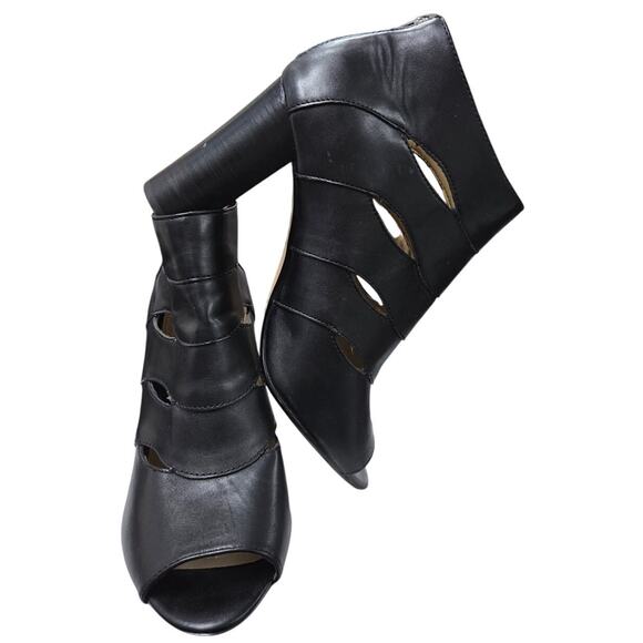 Adrienne Vittadini Black Cutout Peep-Toe Heels 9.5M Leather High Heel Dressy - Picture 5 of 12